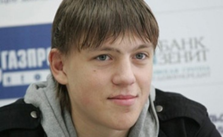 У 19-летнего хоккеиста из Барнаула во время матча остановилось сердце