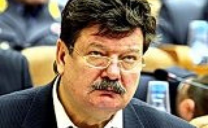 asfera.tv. Алтайский коммунист Заполев назвал "блевотиной" высказывания Жириновского в Госдуме