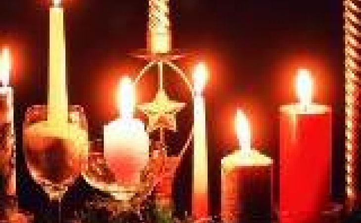 Православные верующие встречают во вторник Рождество Христово