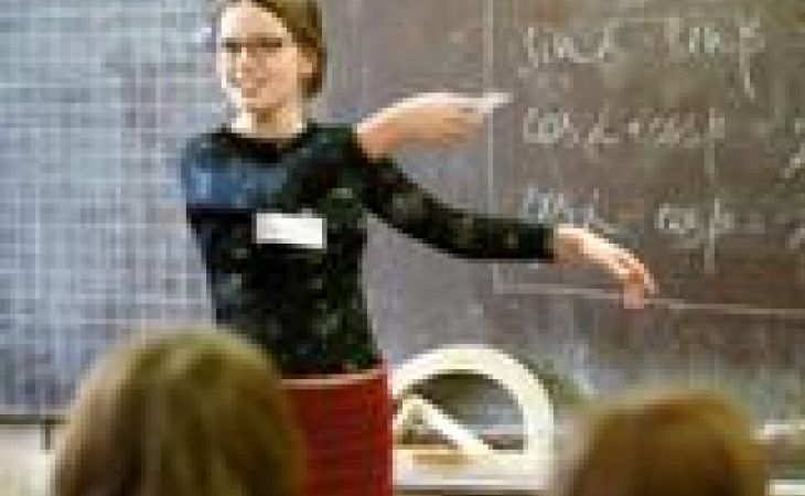 Кафедры педагогических вузов будут открывать в российских школах