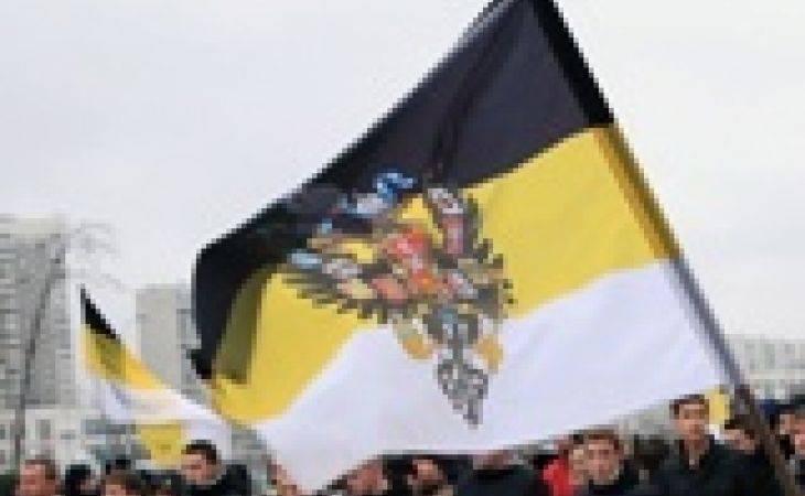 Питерские депутаты собираются узаконить черно-желто-белый имперский флаг