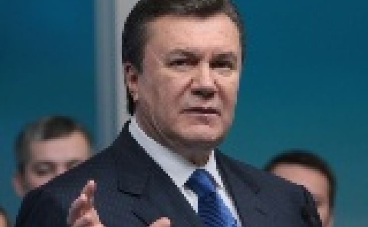 Военные на Украине требуют от Януковича стабилизации ситуации