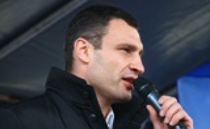 Кличко пригласил Януковича поучаствовать в дебатах на Майдане
