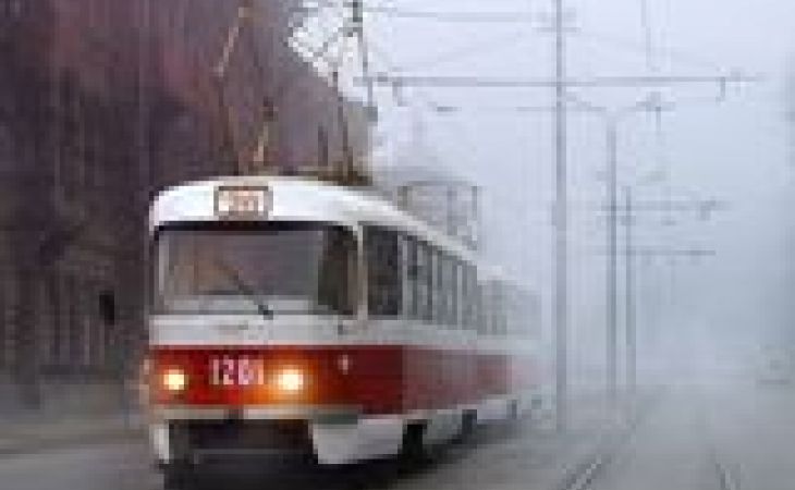 Трамвай насмерть сбил женщину в Барнауле