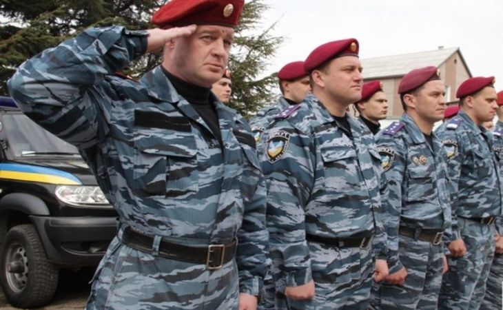 Российские офицеры готовы помочь бойцам "Беркута" и беженцам с Украины