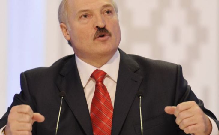 Лукашенко признает нынешнюю власть на Украине назло Кремлю