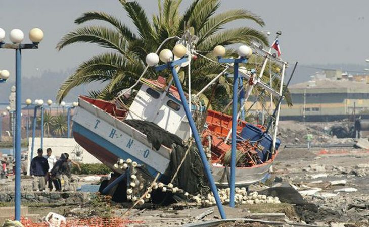 Эвакуация объявлена в Чили из-за цунами