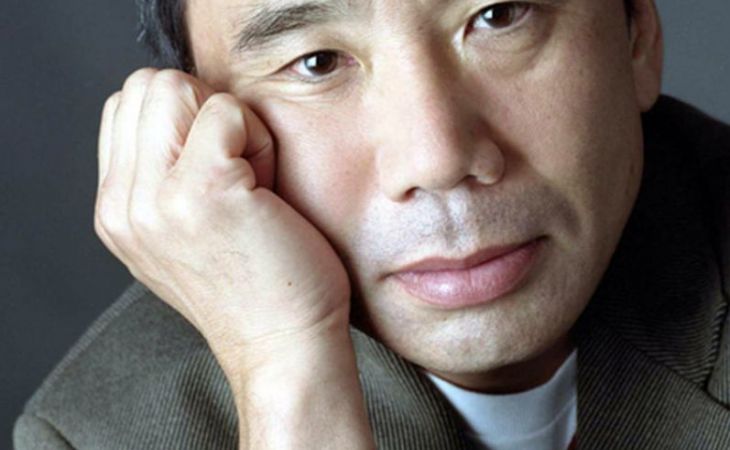 Новая книга легендарного Харуки Мураками вышла в свет в Японии
