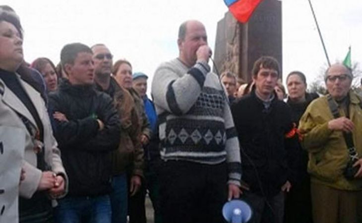 Жители Харькова в понедельник выбрали "народного губернатора"