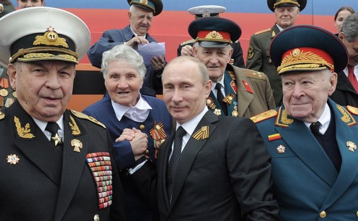 Президент Путин проведет 9 мая в Крыму