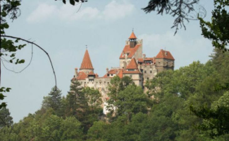 Замок графа Дракулы выставлен на продажу