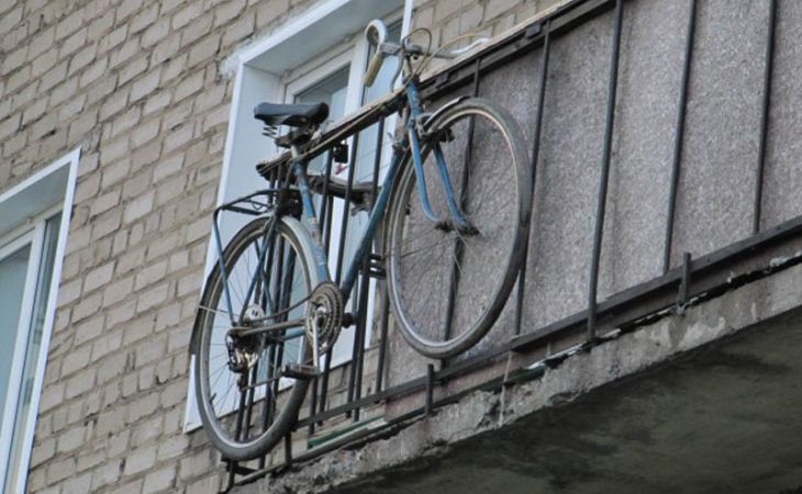 "Человек-паук" в Братске воровал велосипеды с балконов