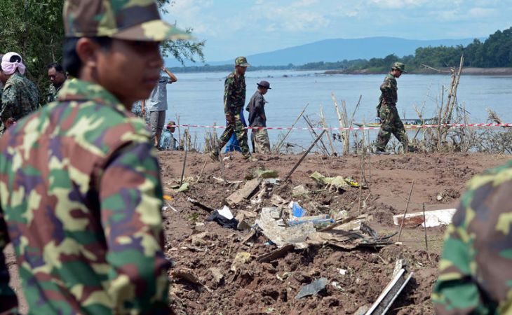 Министр обороны Лаоса и замглавы правительства погибли в авиакатастрофе