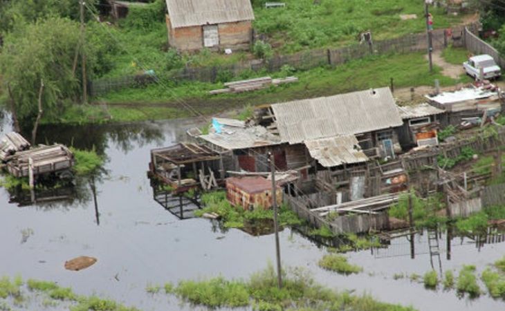 Около трех тысяч домов остаются подтопленными на Алтае