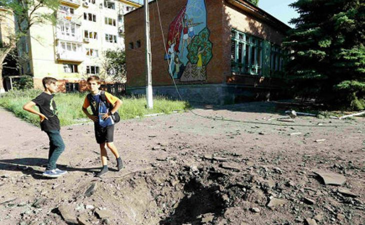 Украинская армия уничтожила детский дом в Славянске