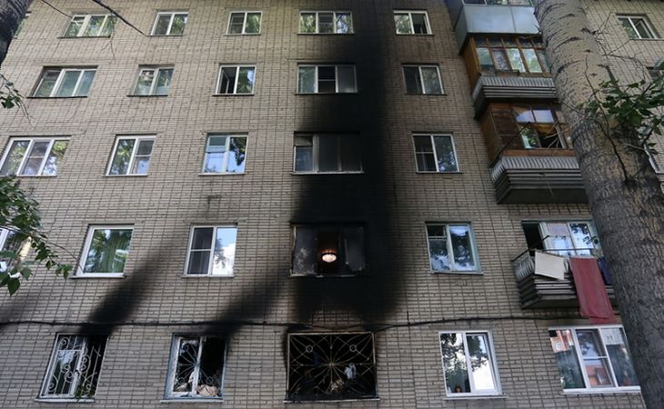 Взрыв произошел в жилом доме Барнаула, один человек пострадал