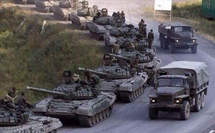 Украинские войска направляются к границе с Крымом