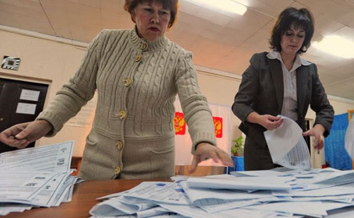 Учителей Алтайского края заставляют голосовать за Александра Карлина?