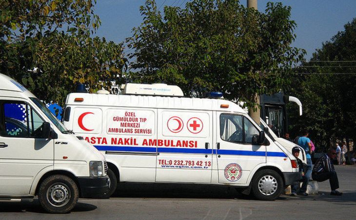 Автобус с туристами разбился в Турции, жертвами стали семь человек