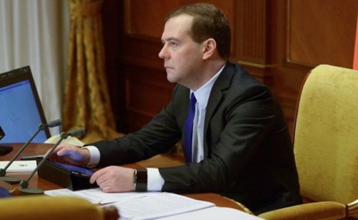 Записи хакеров в Твиттере Медведева удалены