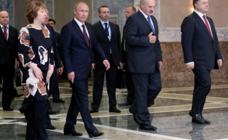 Путин и Порошенко на саммите встретились тет-а-тет