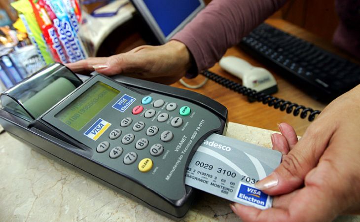 Банк "Открытие" предложил клиентам mPOS-терминалы, поддерживающие обслуживание чиповых карт
