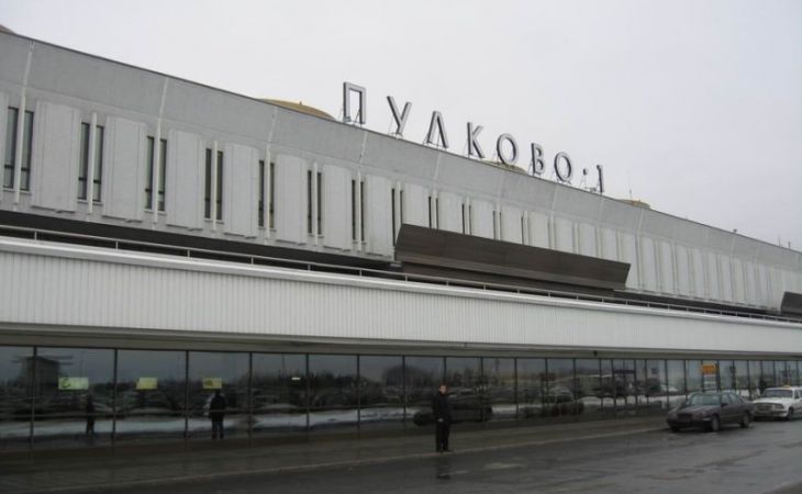 Аэропорт Пулково возобновил работу после сообщения о бомбе
