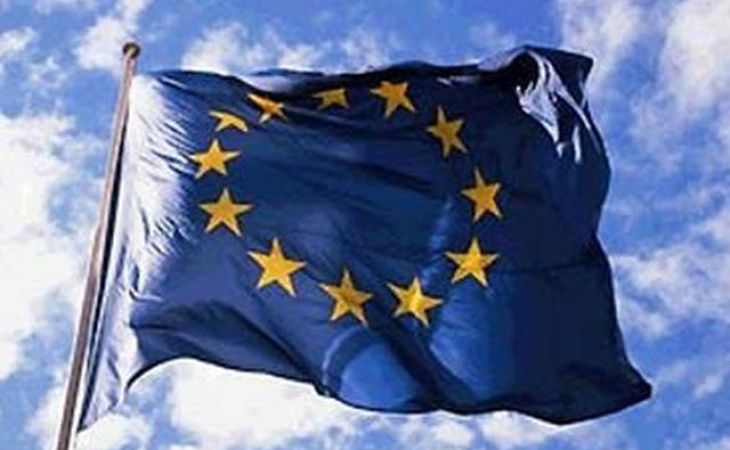 ЕС отложил новые санкции против России до понедельника