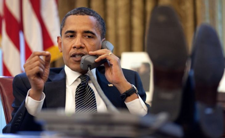 Обама заявил, что лихорадка Эбола вышла из-под контроля