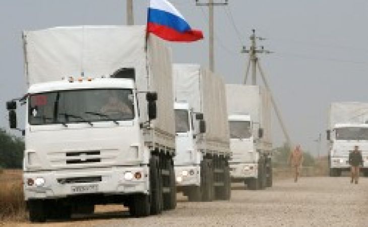 Гуманитарный конвой  из России разгружается в Донецке