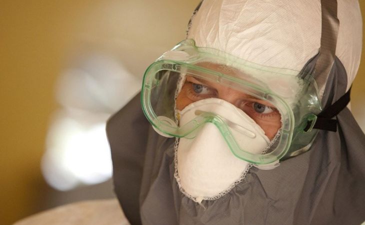 Женщину с ребенком госпитализировали в России с подозрением на Эболу