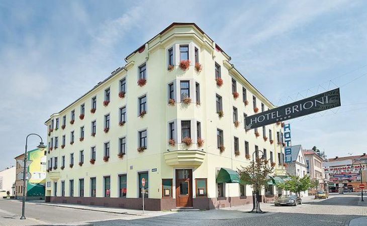 Отель Чехии, ранее выступивший против россиян, вновь принимает российских туристов