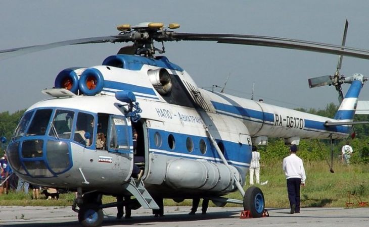 Вертолет Ми-2 совершил жесткую посадку на воду в Тверской области
