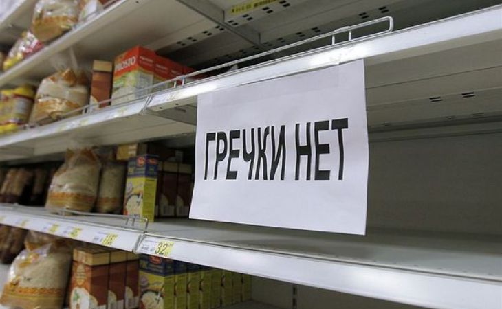 Гибель урожая на Алтае спровоцировала скачок цен на гречку по всей России