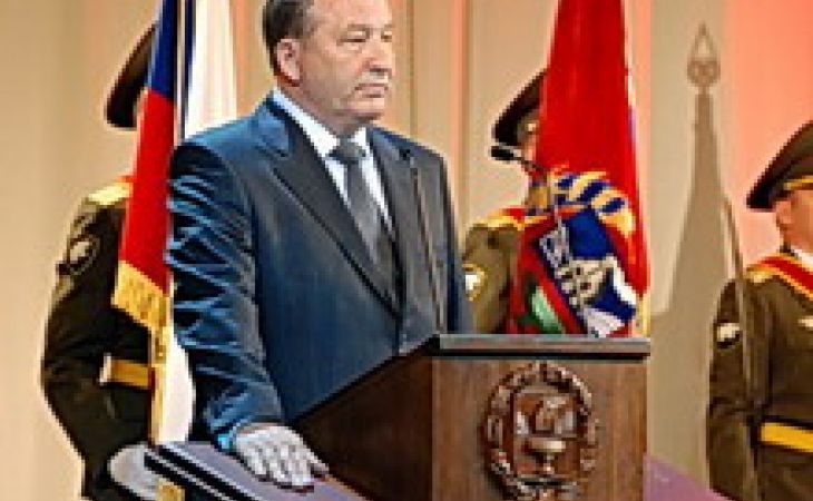 Александр Карлин официально вступил в должность губернатора Алтайского края