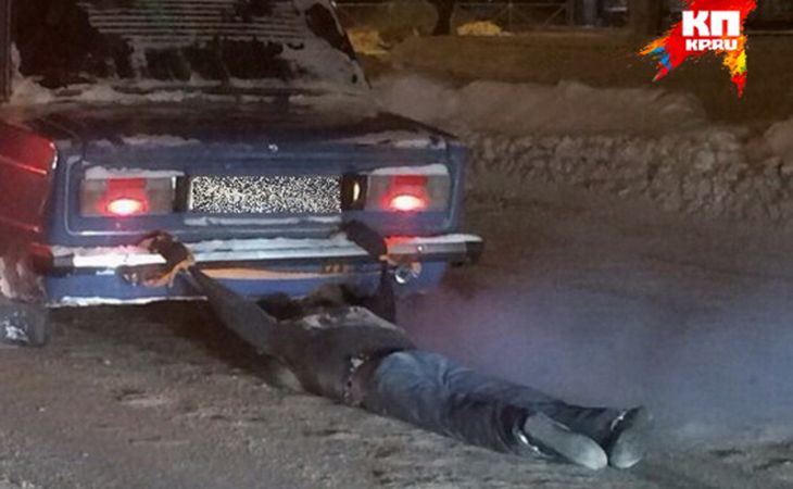 Автомобиль с привязанным к бамперу "трупом" катался по Новосибирску