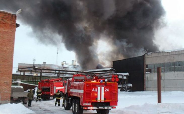 Пожар на шинном заводе в Барнауле ликвидирован