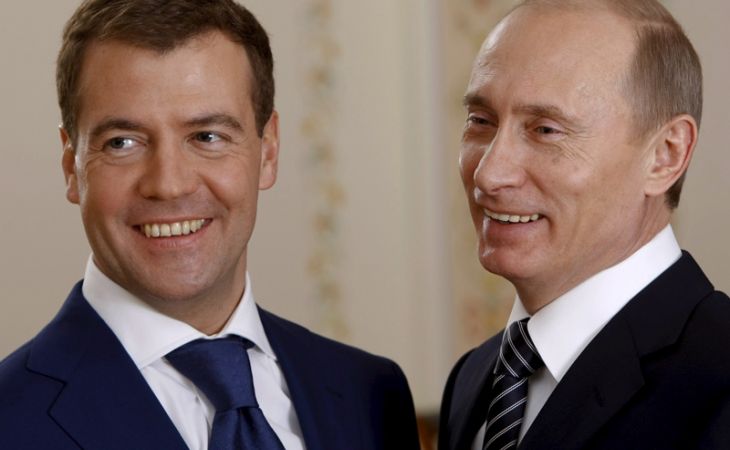 Путин может или не может отправить в отставку правительство и Медведева?
