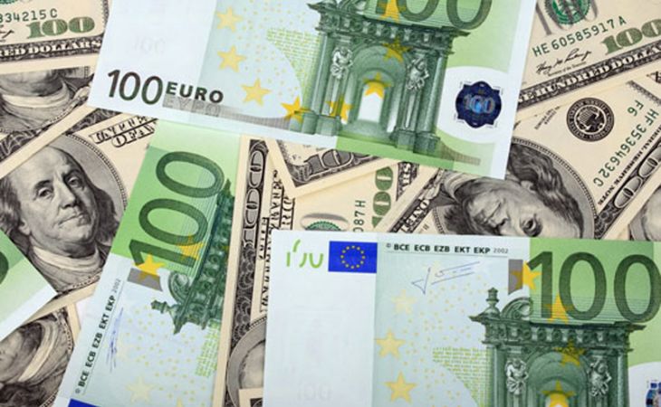 Доллар и евро во вторник подешевели