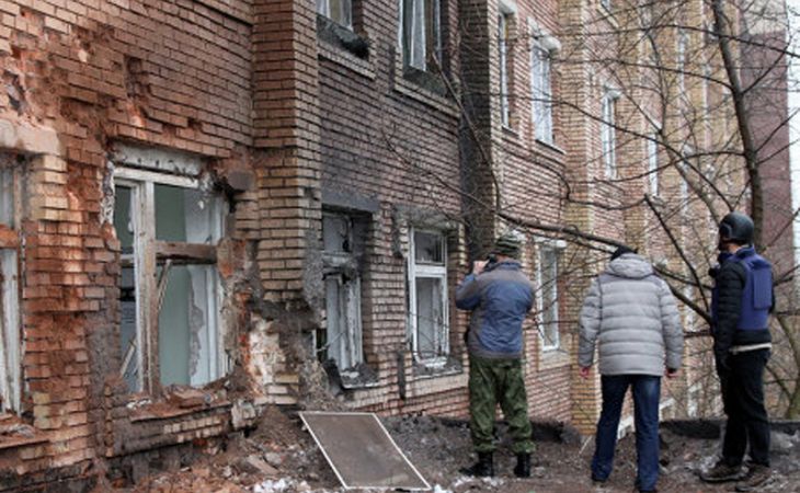 Журналисты "России 24" попали под обстрел в Донецке