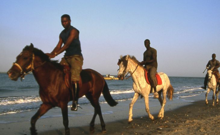 Гамбия отменила визы для российских туристов