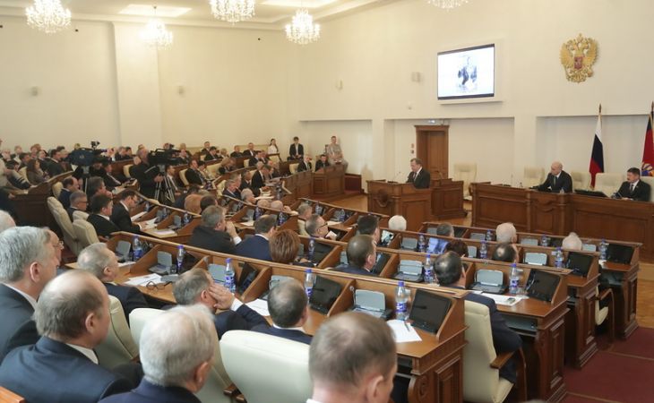 Спикер Совфеда Матвиенко и губернатор Алтая Карлин не смогли присутствовать на юбилейной сессии АКЗС