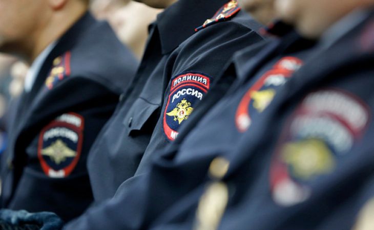 Барнаульскому полицейскому грозит увольнение за удар задержанного по лицу