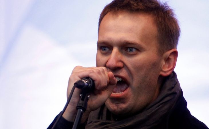 Навального задержали в метро за агитацию