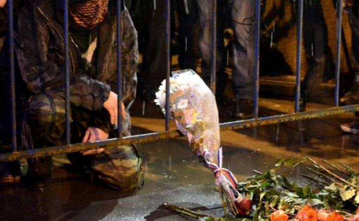 Оппозиция намерена провести траурный марш в связи с гибелью Немцова