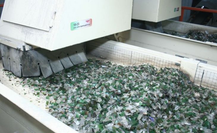 Барнаульцы сдали больше центнера стекла в рамках экологической акции