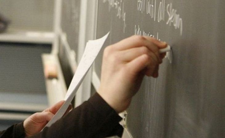 Учителя на Алтае сообщают об уменьшении зарплаты по сравнению с прошлым годом