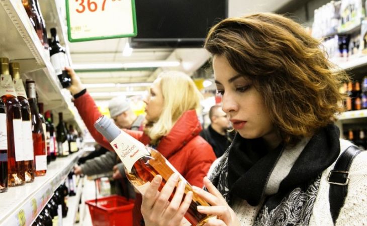 Госдума повысит допустимый возраст продажи алкоголя в России до 21 года