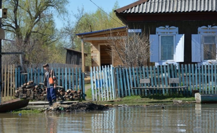 Талая вода начала отступать из населенных пунктов Алтайского края