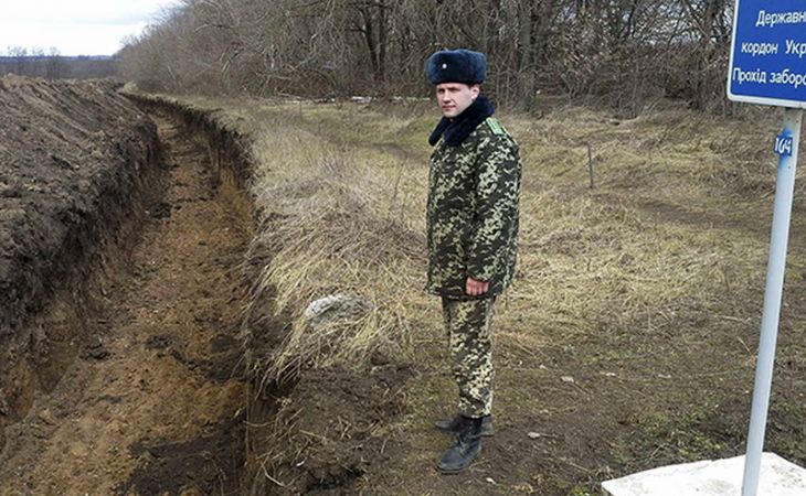 Украина потратит на свою "Великую стену" на границе с Россией 200 миллионов долларов